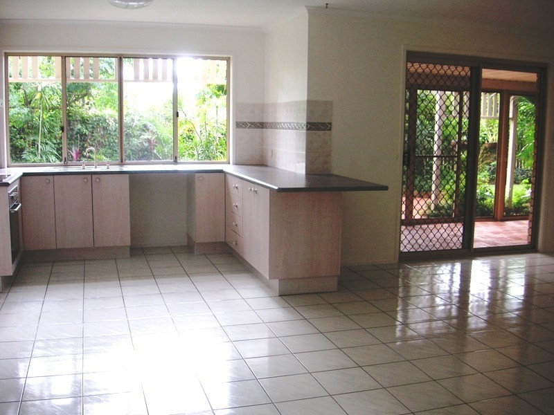 22 Anchor Court, Banksia Beach QLD 4507