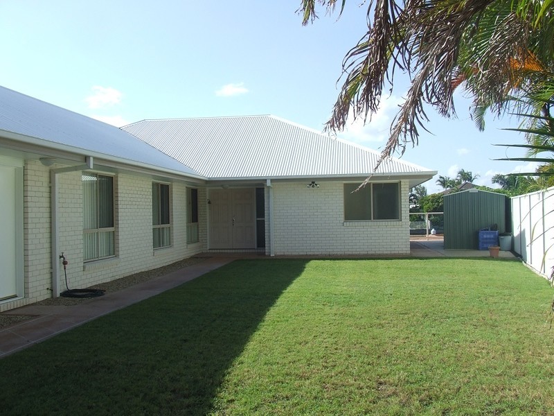 7 Voyagers Drive, Banksia Beach QLD 4507