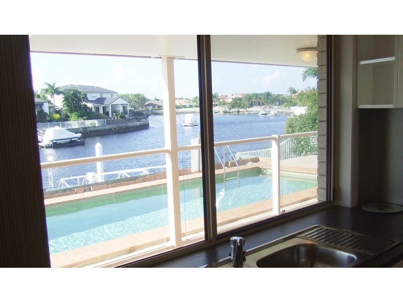 7 Voyagers Drive, Banksia Beach QLD 4507