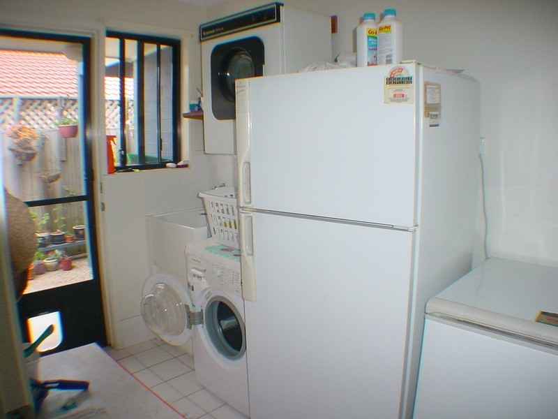 3-8 Spinnaker Drive, Sandstone Point QLD 4511