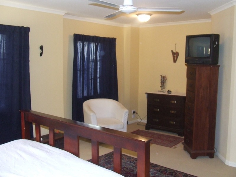 62 Headsail Drive, Banksia Beach QLD 4507