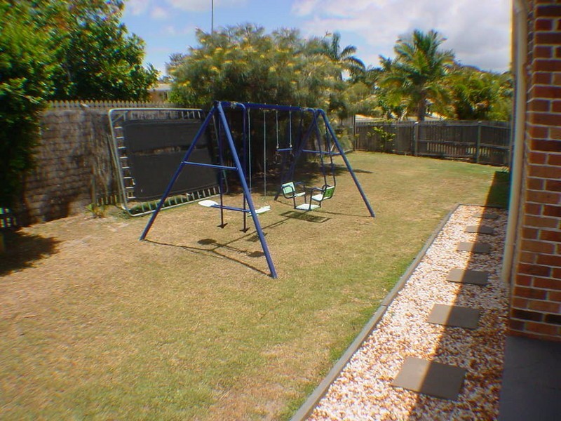 132 Bestmann Road East, Sandstone Point QLD 4511