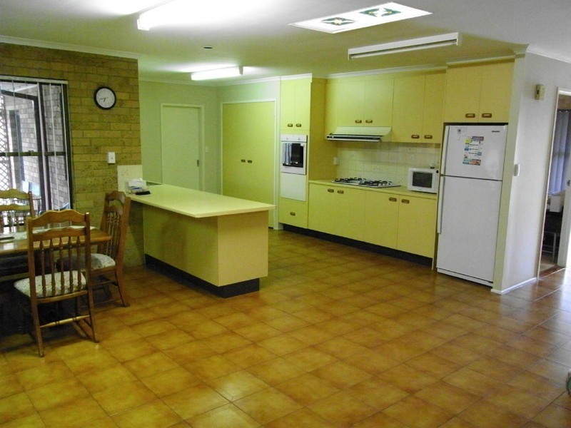 37 Endeavour Drive, Banksia Beach QLD 4507