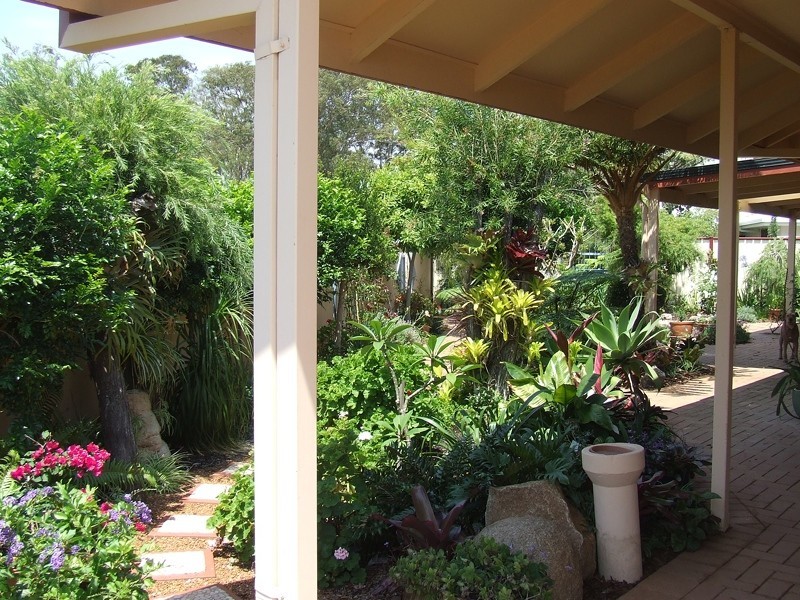 19 Captain Cook Drive, Banksia Beach QLD 4507