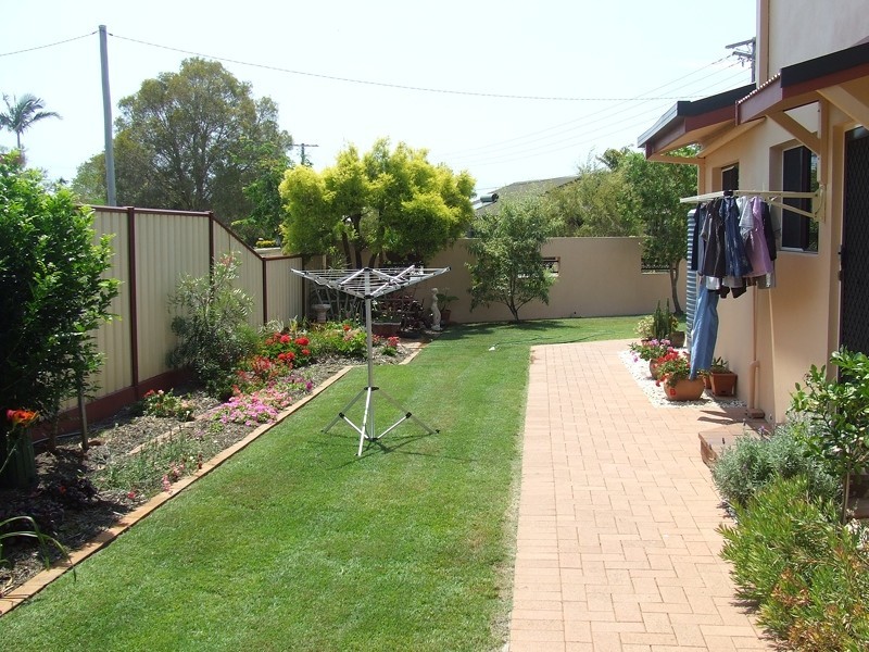 19 Captain Cook Drive, Banksia Beach QLD 4507