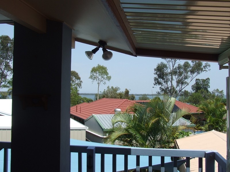 19 Captain Cook Drive, Banksia Beach QLD 4507