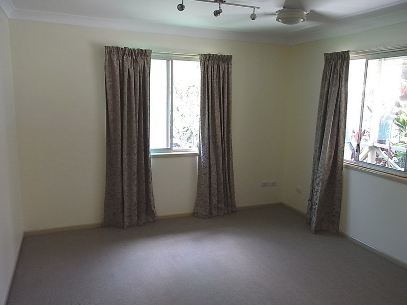 17 Lever Court, Ningi QLD 4511