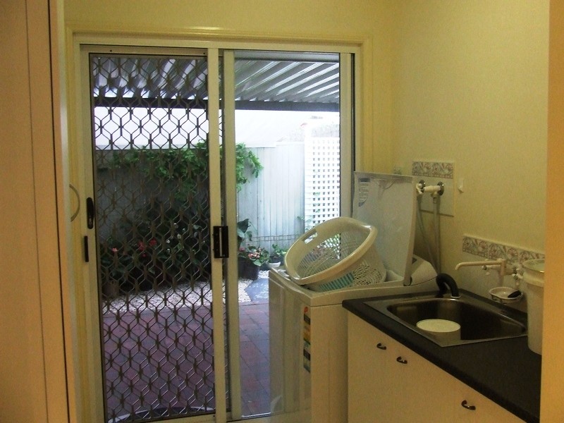 1 Yardarm Court, Banksia Beach QLD 4507