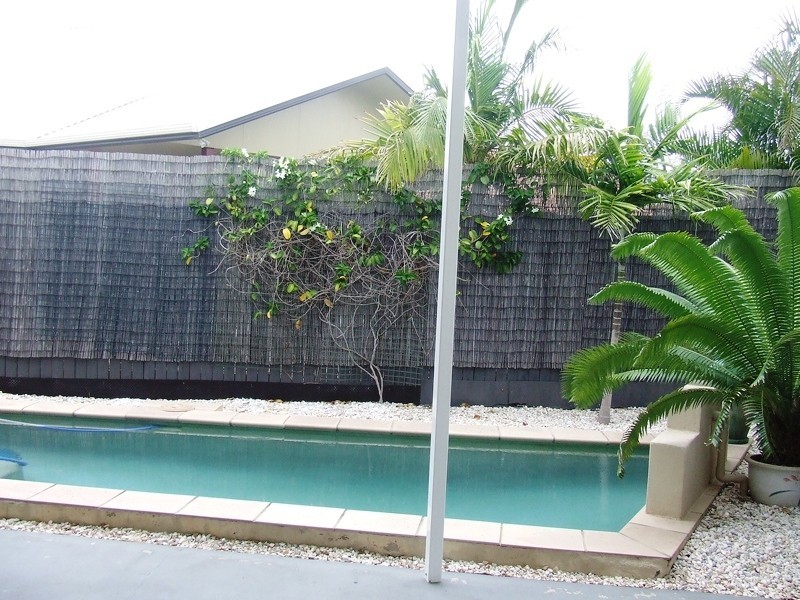 1 Yardarm Court, Banksia Beach QLD 4507