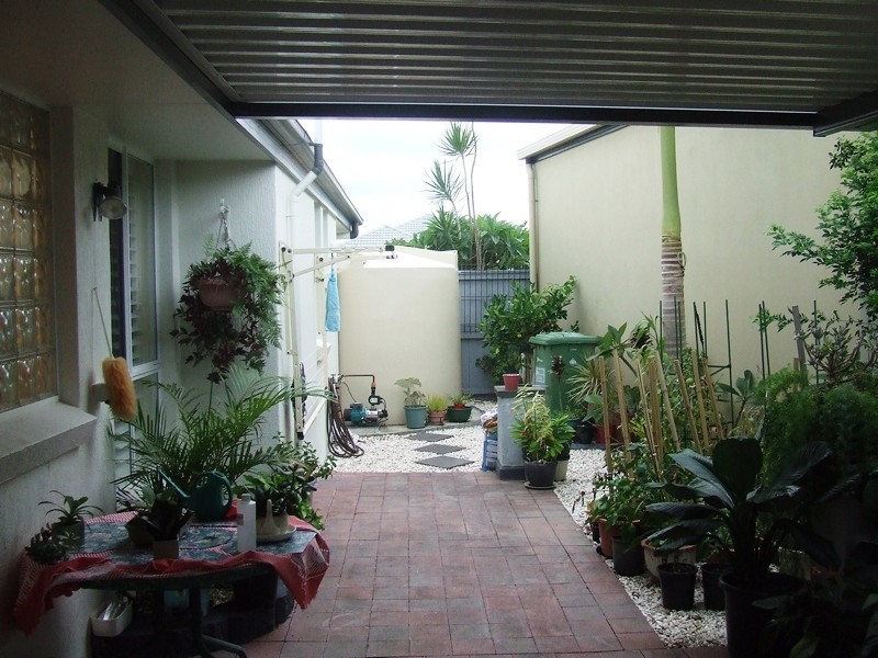 1 Yardarm Court, Banksia Beach QLD 4507