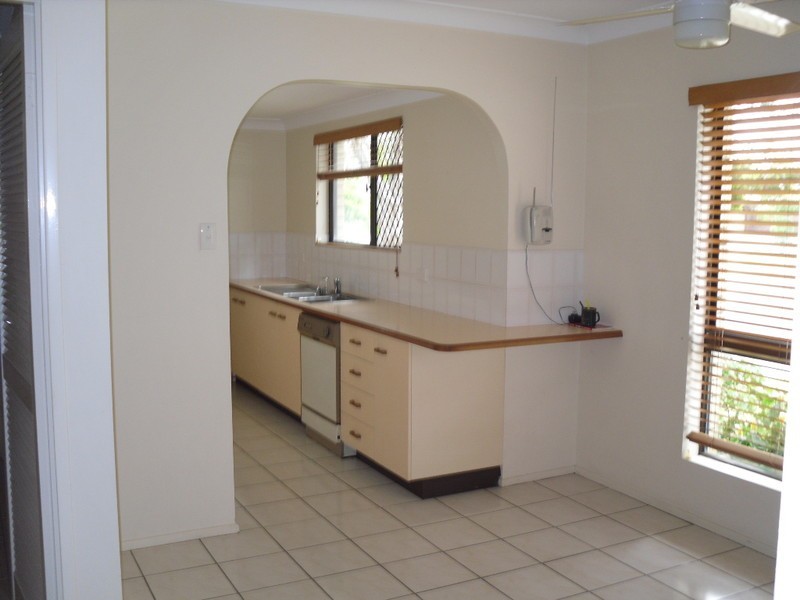 3-161 Welsby Parade, Bongaree QLD 4507