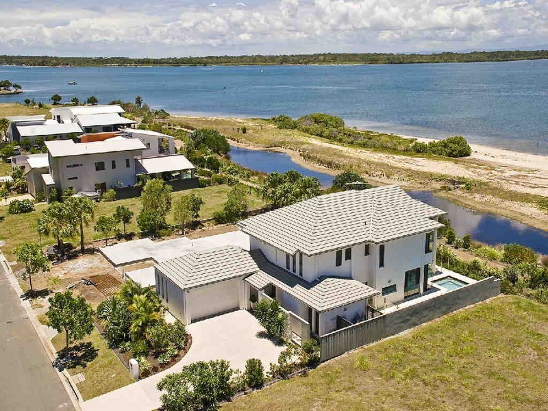 16 Kakadu Circuit, Banksia Beach QLD 4507