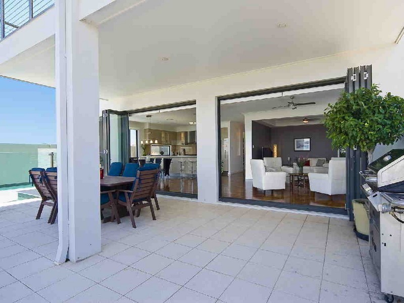 16 Kakadu Circuit, Banksia Beach QLD 4507