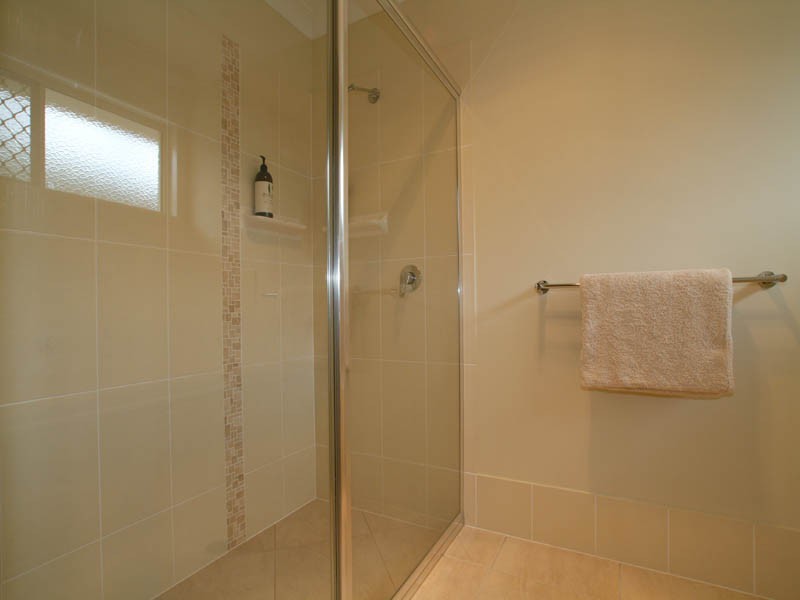 5 Seafarer Place, Banksia Beach QLD 4507