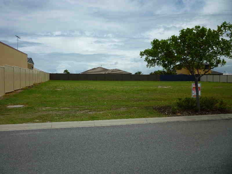 15 Raptor Parade, Banksia Beach QLD 4507