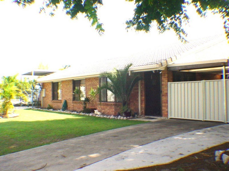 72 Endeavour Drive, Banksia Beach QLD 4507