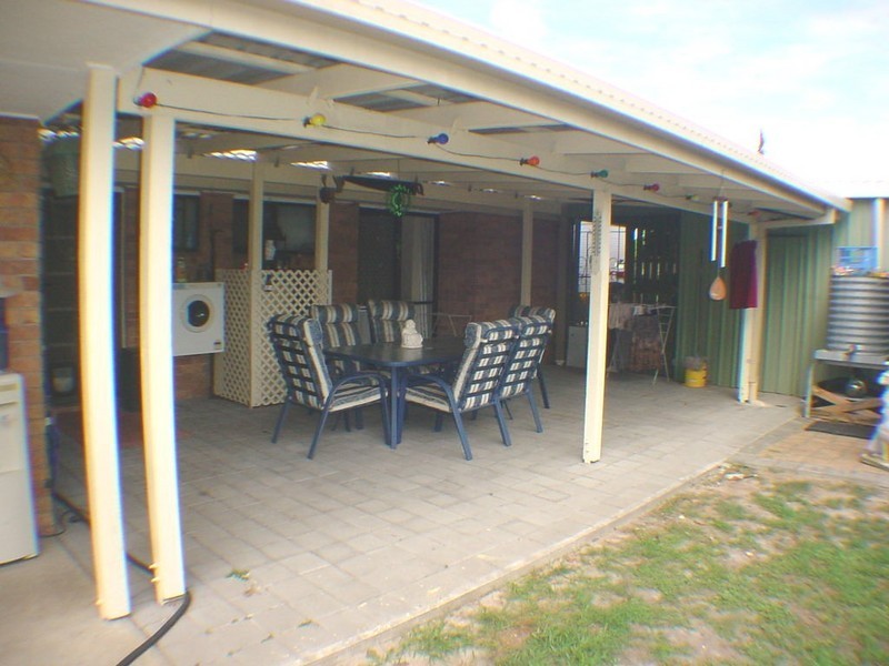 72 Endeavour Drive, Banksia Beach QLD 4507