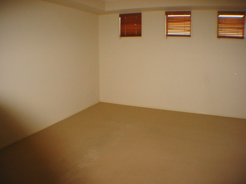 5 Seaeagle Place, Banksia Beach QLD 4507