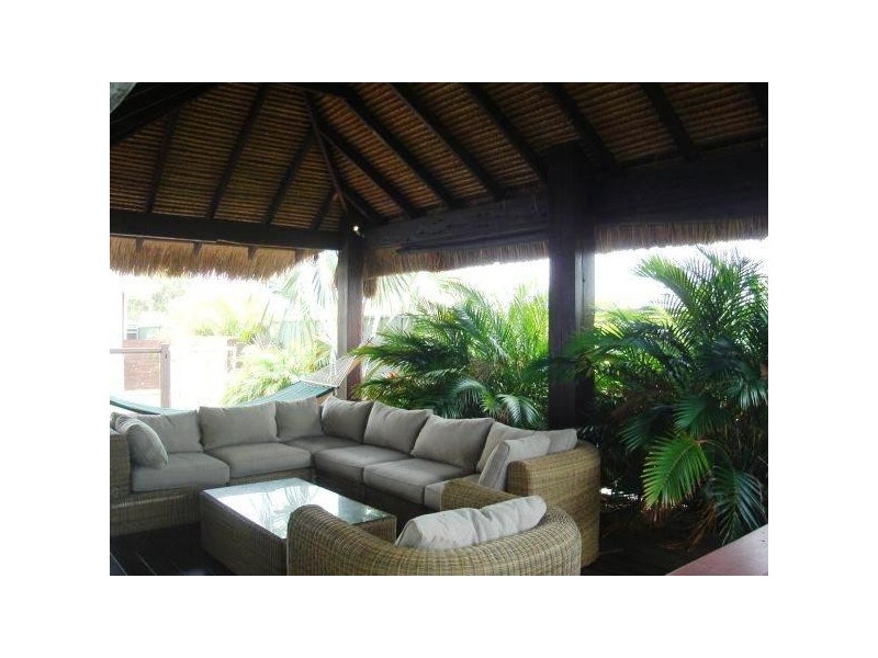 27 Marina Boulevarde, Banksia Beach QLD 4507