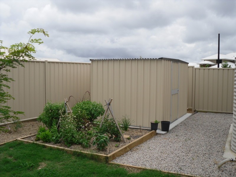 23 Raptor Parade, Banksia Beach QLD 4507