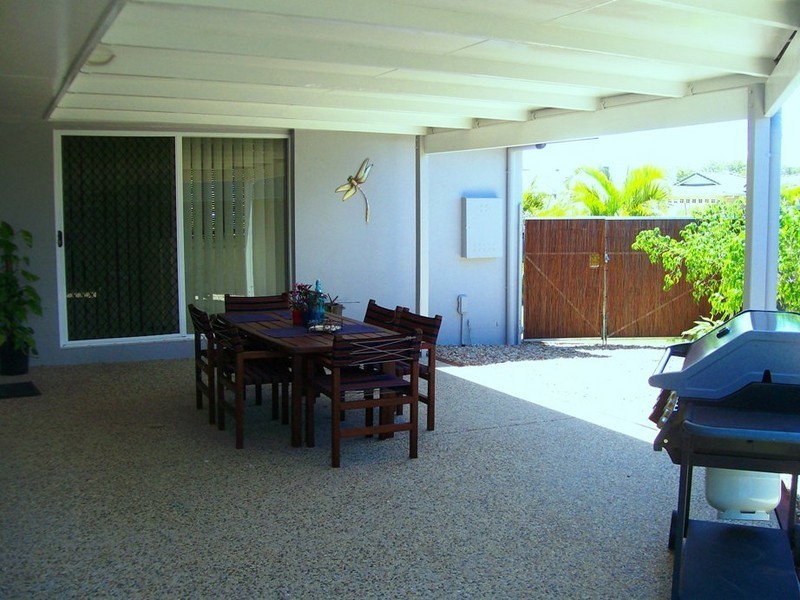 14 Alstonia Court, Bongaree QLD 4507