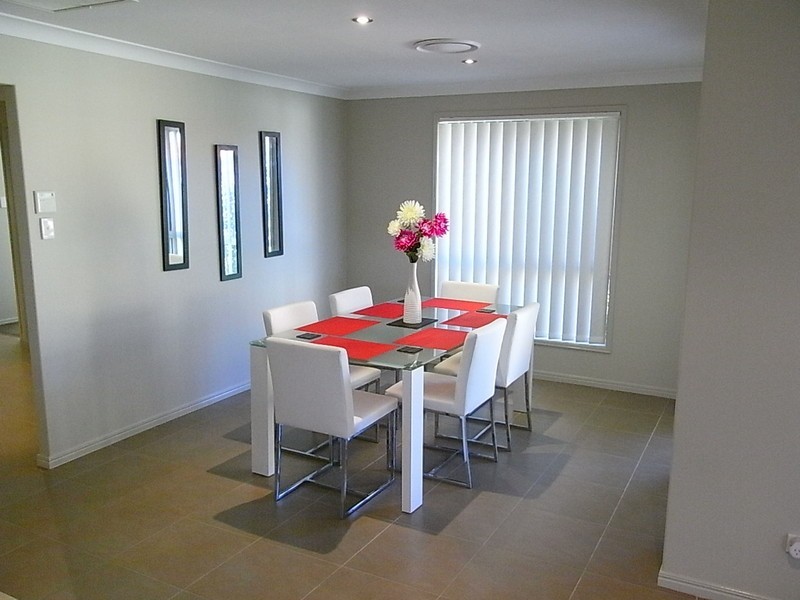 5 Raptor Parade, Banksia Beach QLD 4507