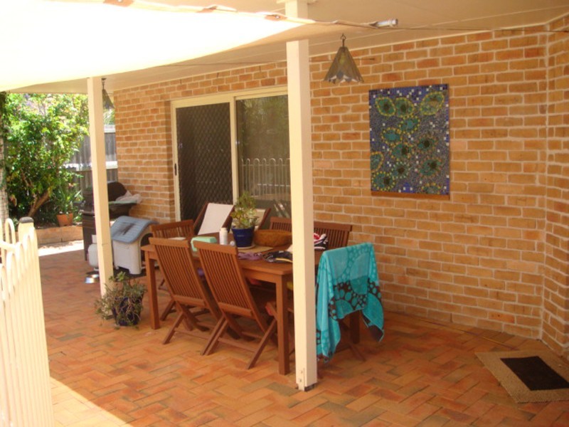 17 Carpenter Way, Sandstone Point QLD 4511