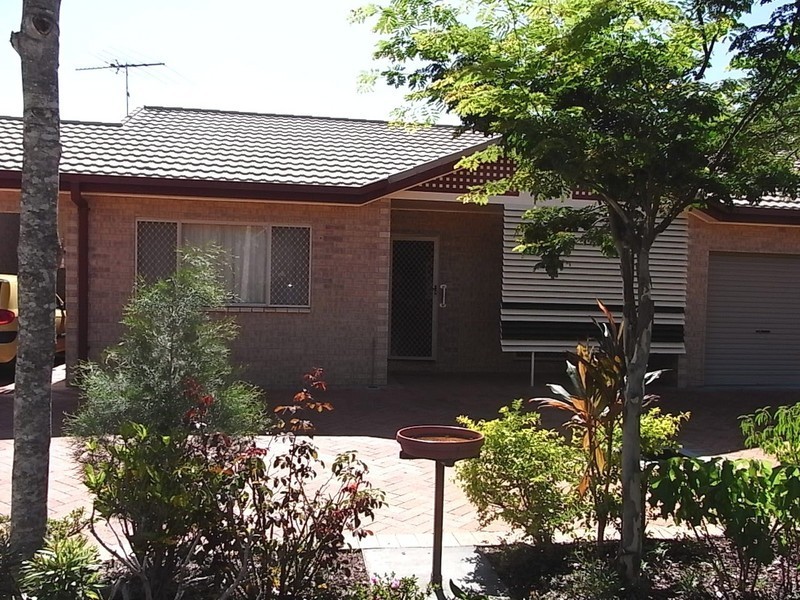 2/13 Fourth Avenue, Bongaree QLD 4507