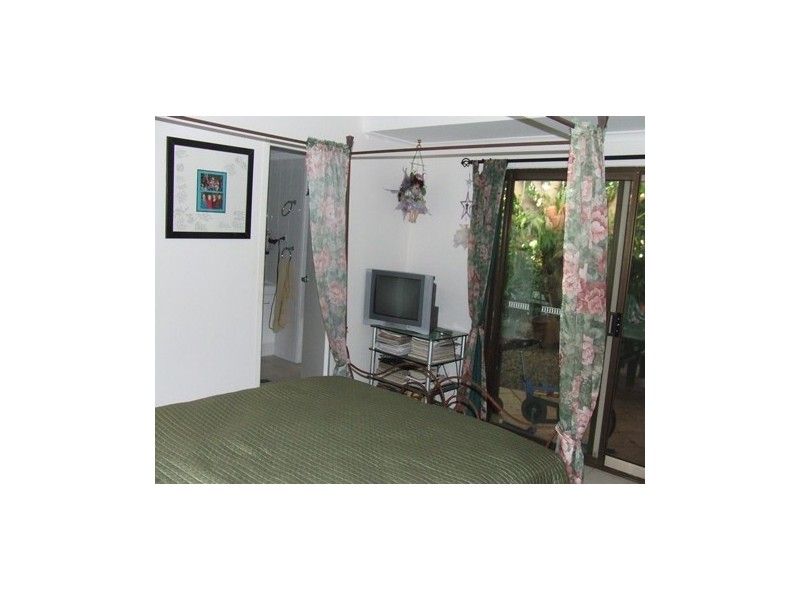 27 Fairway Avenue, Woorim QLD 4507