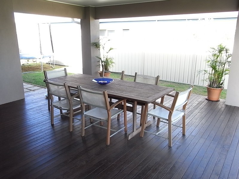 9 Vanillalily Close, Banksia Beach QLD 4507