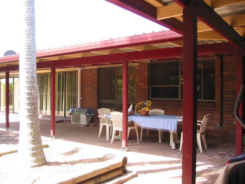 3 Carl Court, Banksia Beach QLD 4507