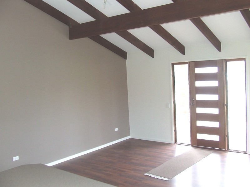 27 Hawaii Crescent, Banksia Beach QLD 4507