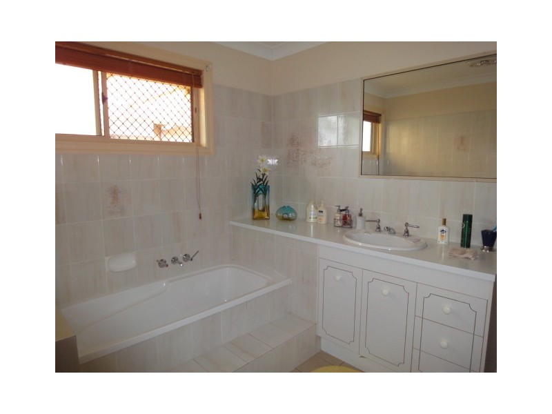 30  Pimpala Crescent, Bongaree QLD 4507