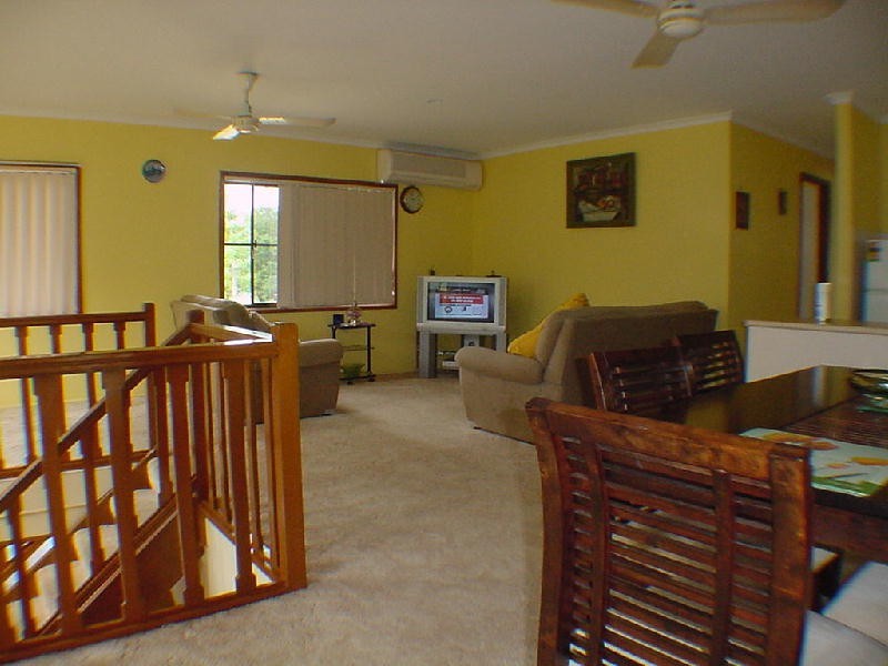 81 Ningi Esplanade, Ningi QLD 4511