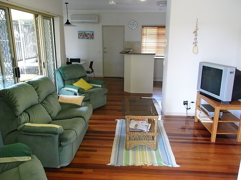 34 North Street, Woorim QLD 4507