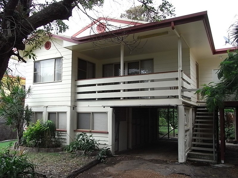 34 North Street, Woorim QLD 4507
