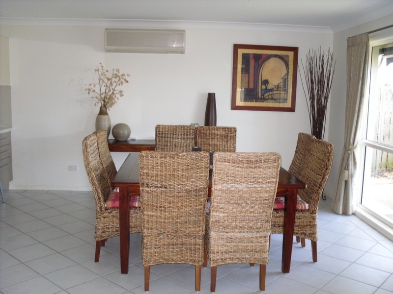 11 Dugong Crescent, Banksia Beach QLD 4507