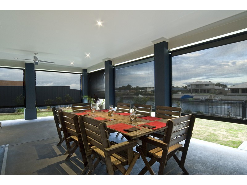 102 Kangaroo Avenue, Bongaree QLD 4507