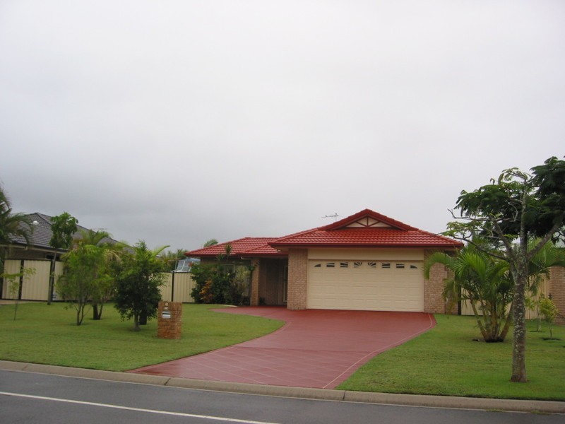 53 Headsail Drive, Banksia Beach QLD 4507