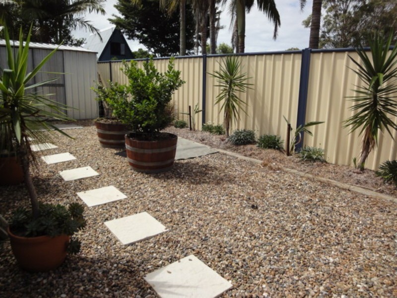 26 Dianthus Avenue, Banksia Beach QLD 4507