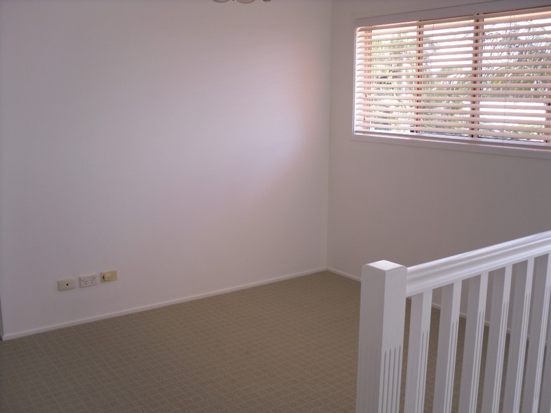 22 Anchor Court, Banksia Beach QLD 4507