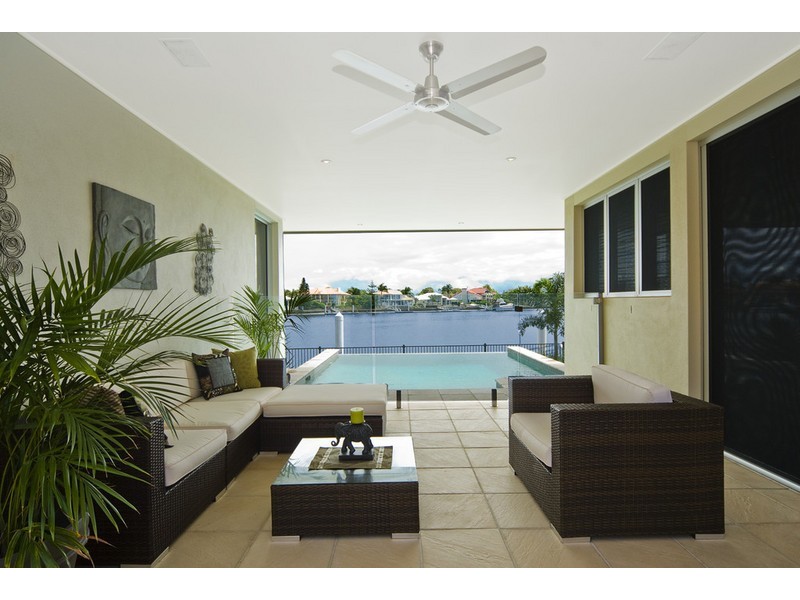 42  Island Parade, Banksia Beach QLD 4507