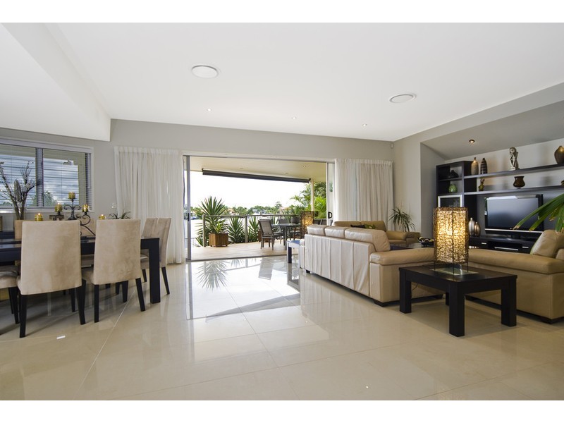 42  Island Parade, Banksia Beach QLD 4507