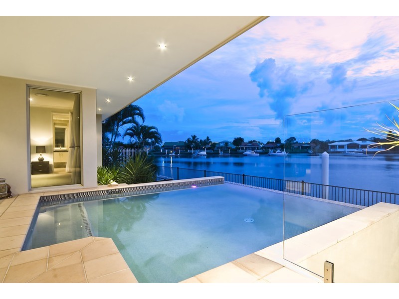 42  Island Parade, Banksia Beach QLD 4507