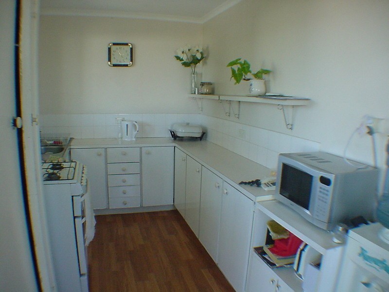 30 Hazell Avenue, Banksia Beach QLD 4507