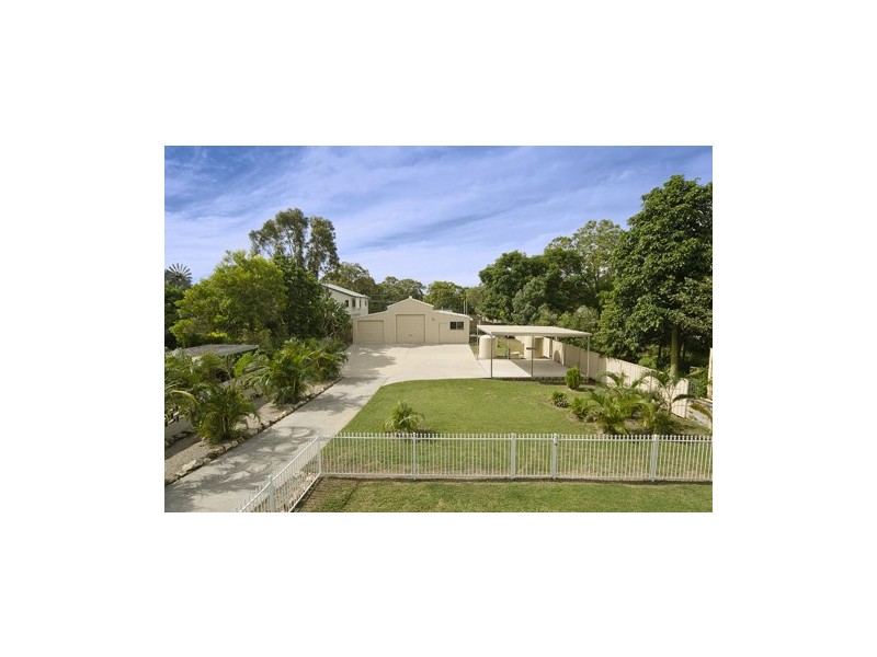 23 The Boulevarde, Bribie Island QLD 4507