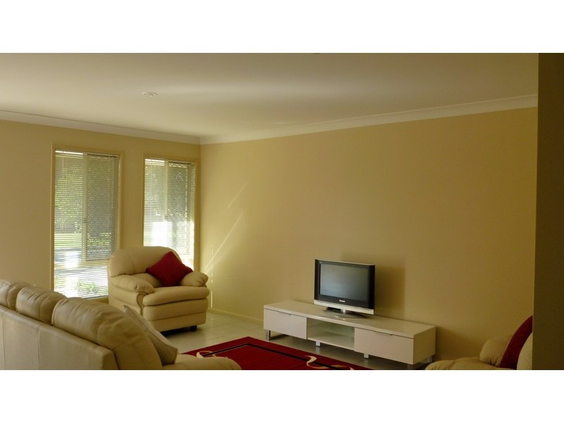 55 Endeavour Drive, Banksia Beach QLD 4507