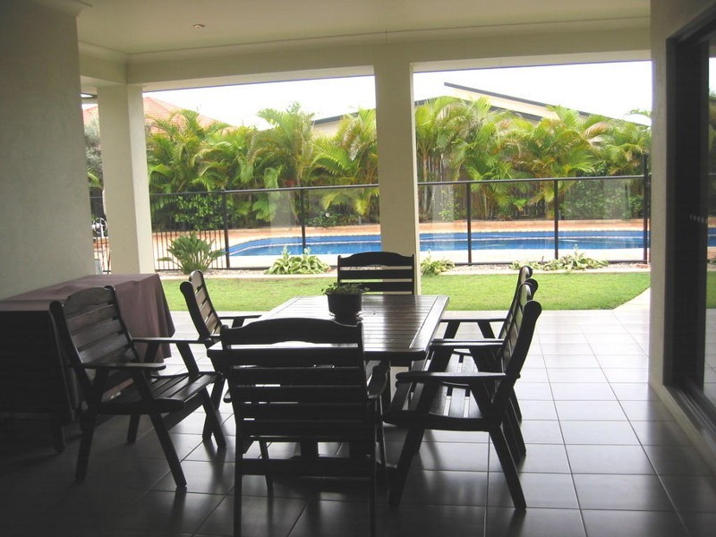 87 Raptor Parade, Banksia Beach QLD 4507