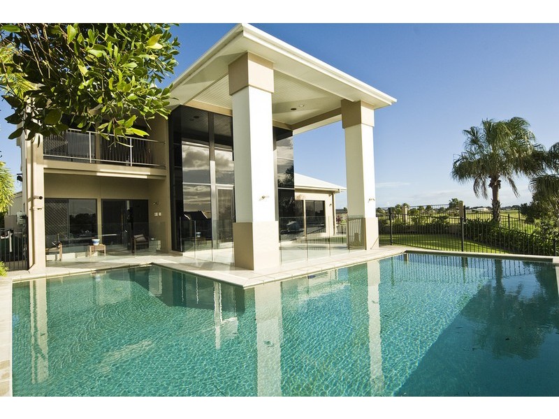 34 Raptor Parade, Banksia Beach QLD 4507