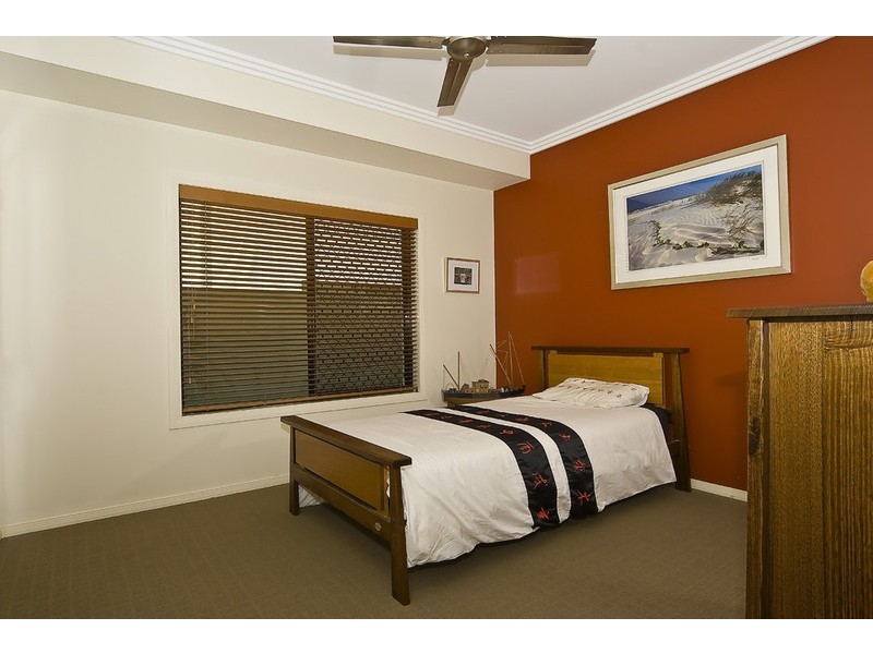 34 Raptor Parade, Banksia Beach QLD 4507